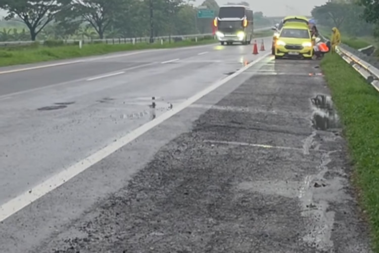 Ban Mobil Mudah Pecah Di Jalan Tol Dan Penyebabnya