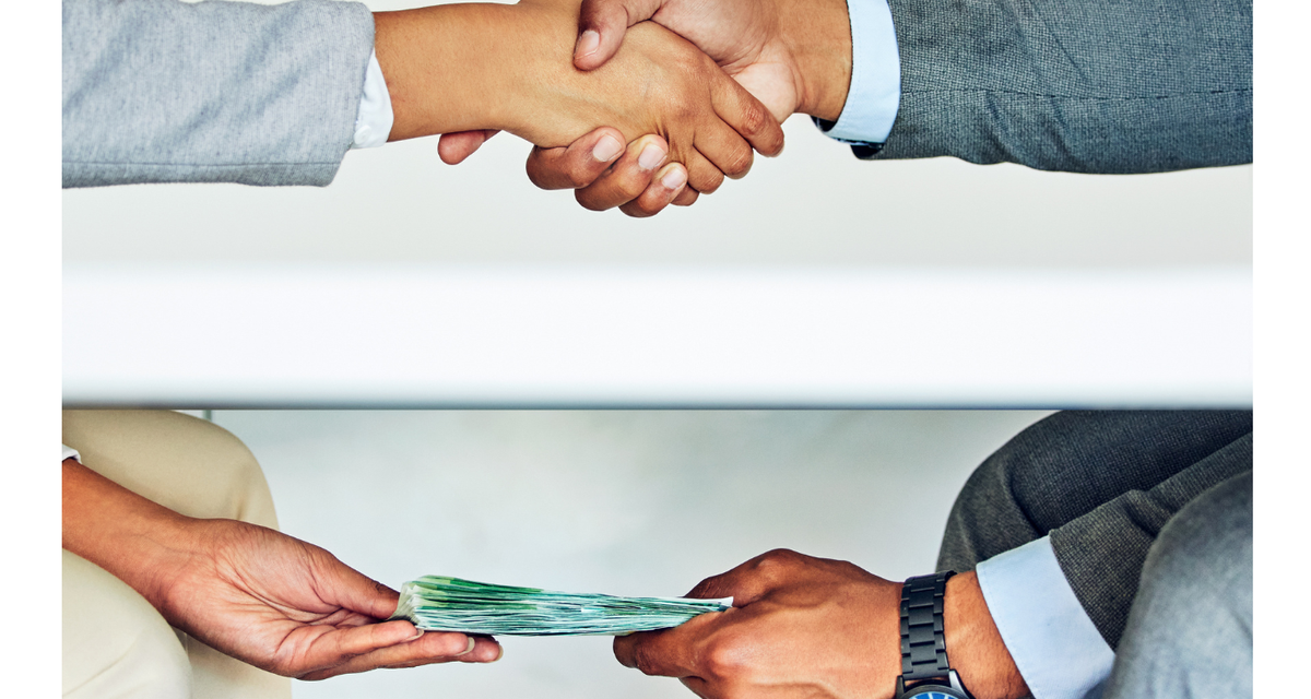 KPK OTT Lapangan: Mulyono Terima Suap, 17 Orang Masuk Sel