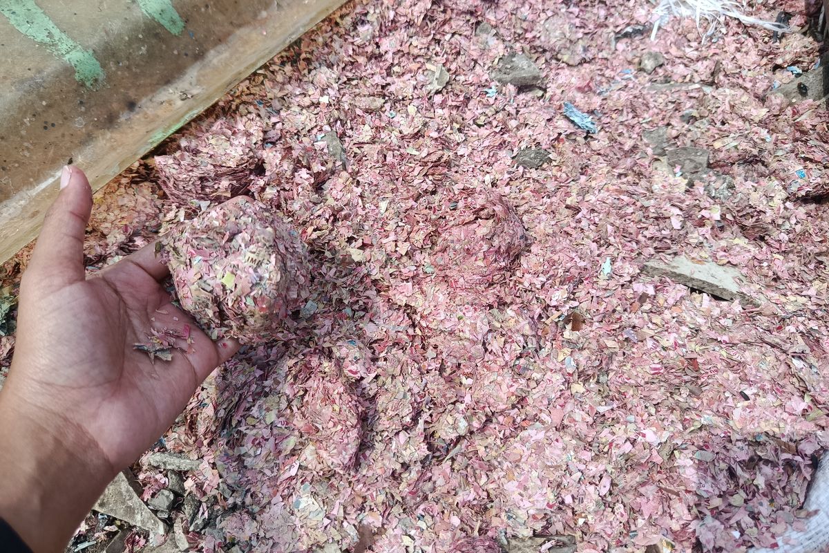 Kronologi Cacahan Uang Di Bekasi: Sempat Di Kira Sampah Medis