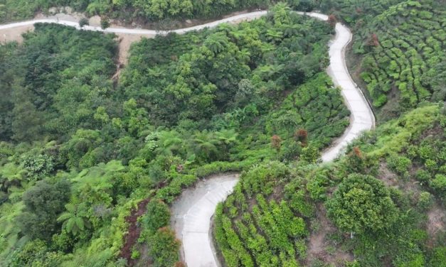 Menanti Sejak Zaman Belanda, Jalan Nirmala Kini Mulai Di Aspal