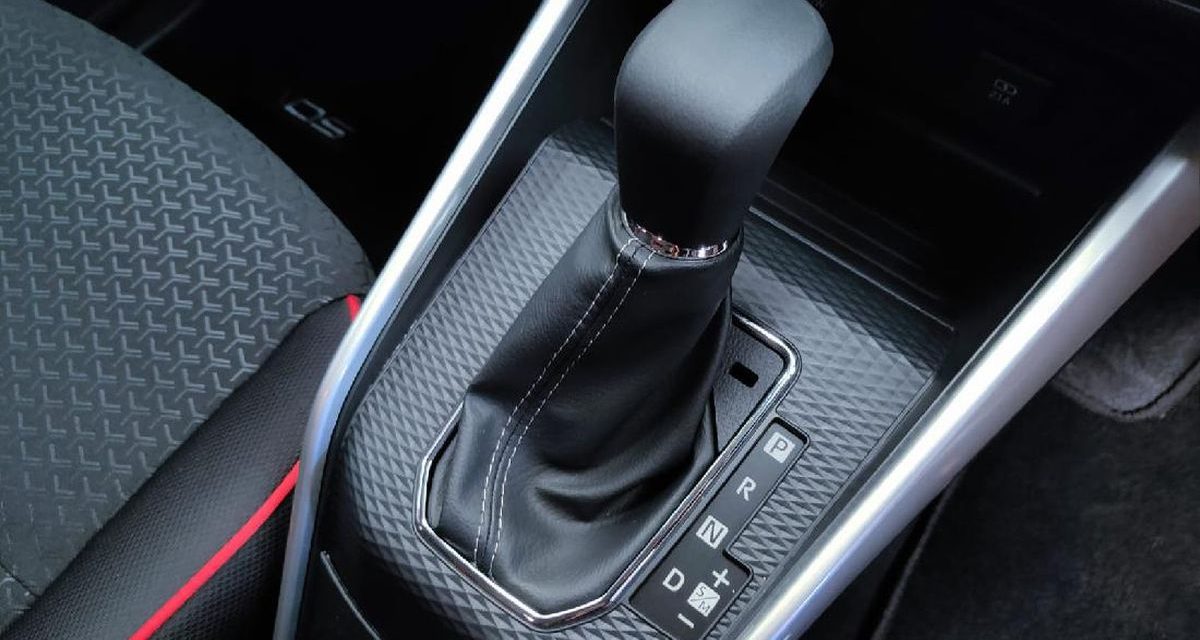 Trik Berkendara Di Tanjakan Tinggi Dengan Mobil Matic