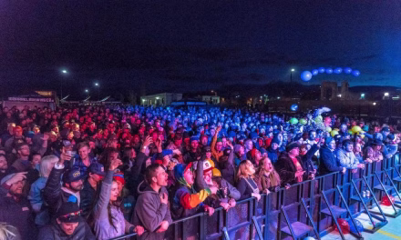3 Alasan Konser Bareng Teman Lebih Asyik