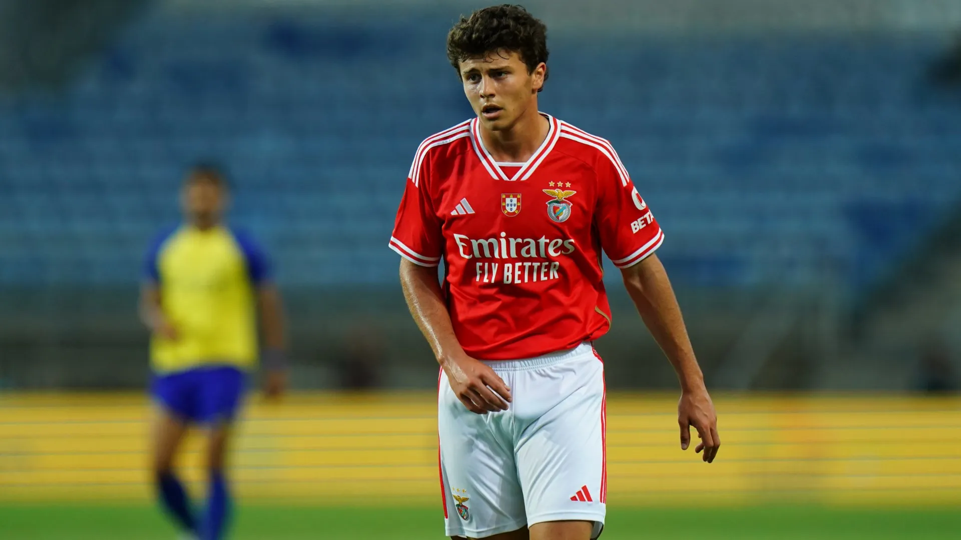 Magis Joao Neves: Dari Benfica Menuju Puncak Dunia