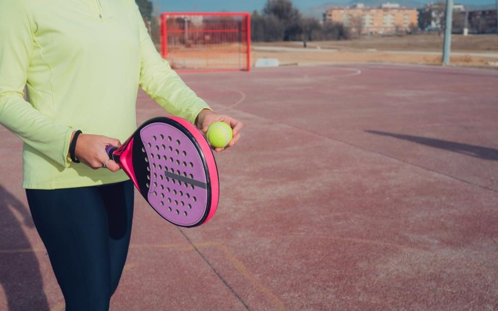 Main Padel Aman: Waspadai 5 Masalah Kesehatan Ini