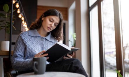 Bikin Melek! Buku Psikologi Yang Bakal Ubah Cara Pandangmu