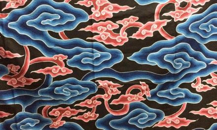 Penuh Arti: Rahasia Di Balik Motif Batik Mega Mendung Cirebon