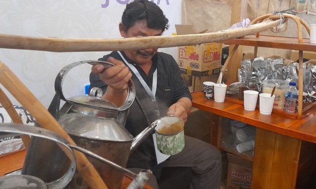 Angkringan Kopi Jos Jogja Paling Populer