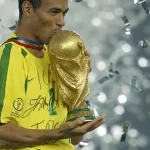 Bawa Legenda Brasil, Trofi Resmi Piala Dunia Sapa Jakarta