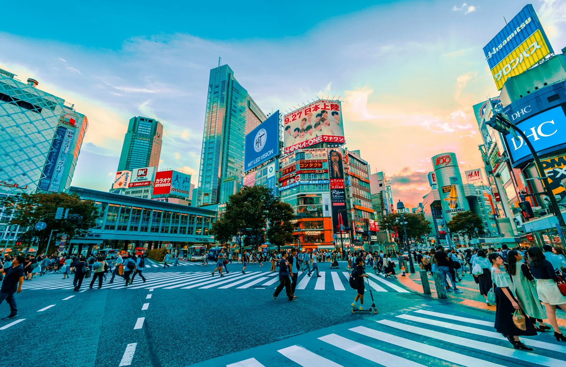 Daftar Area Populer Tokyo Yang Selalu Ramai